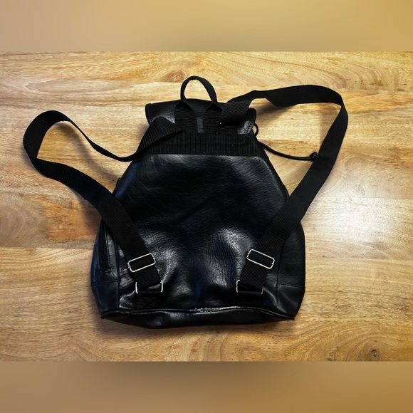 Disney Black Drawstring Backpack - Picture 4 of 9